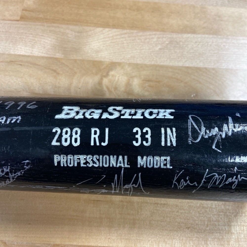 Three Collector Baseball Bats - Picture 7 of 13